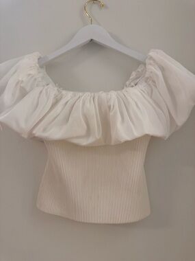 ASTR Off-Shoulder Ruffled White Women's Top - Like New